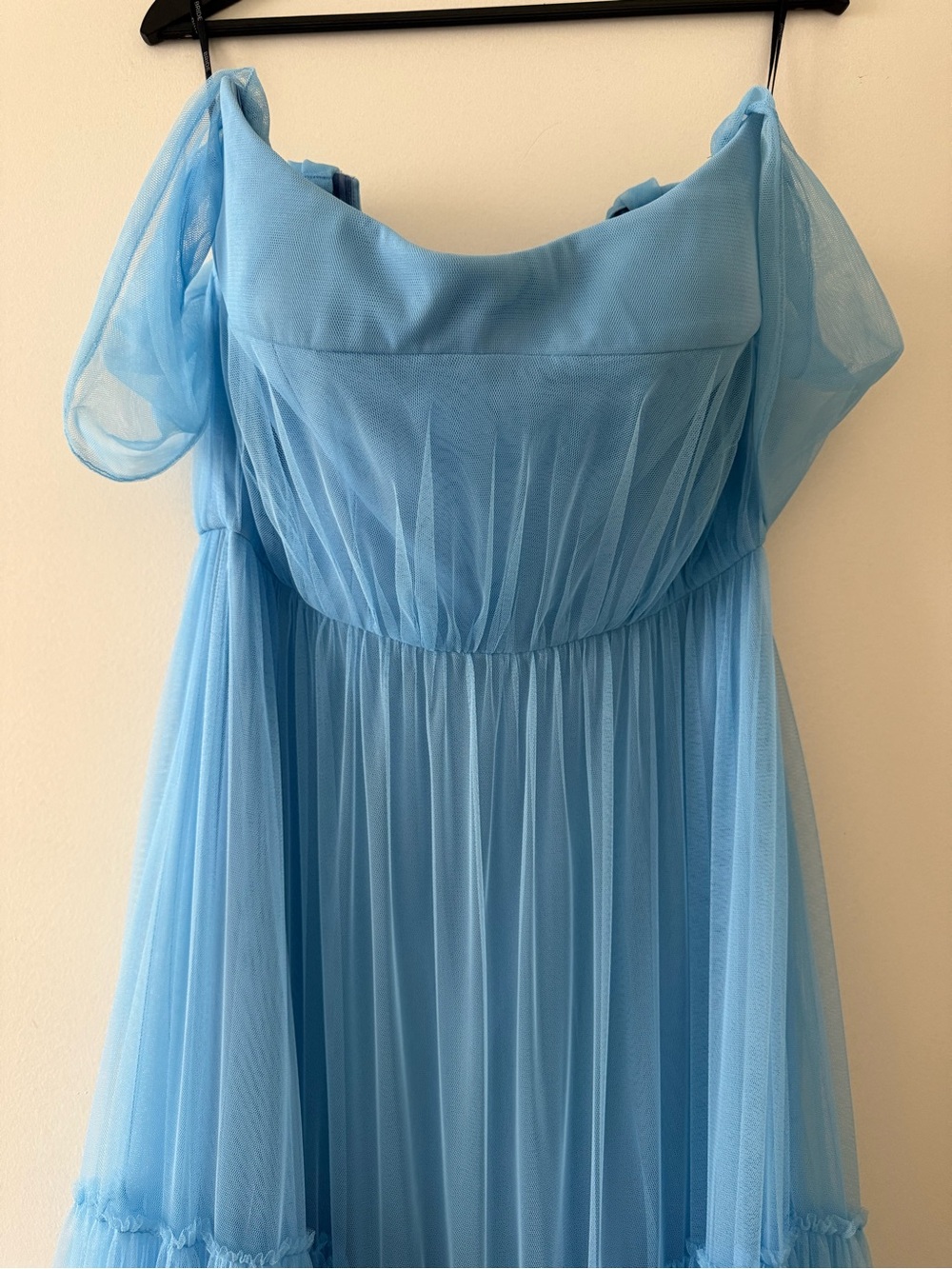 Vera Wang Light Blue Tulle Wedding Dress